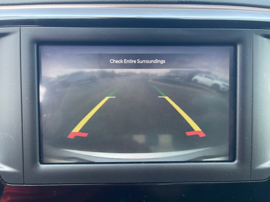 Used 2023 Chrysler Voyager LX FWD image 23