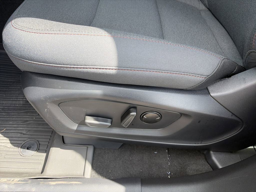 New 2026 Ford Explorer Active RWD image 13