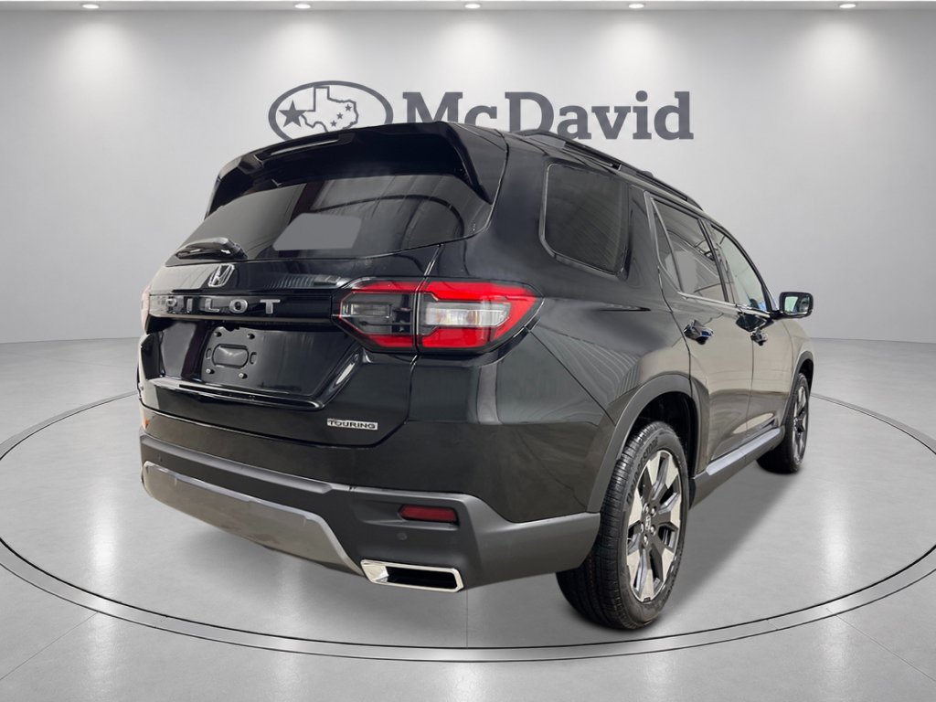 New 2026 Honda Pilot Touring image 8
