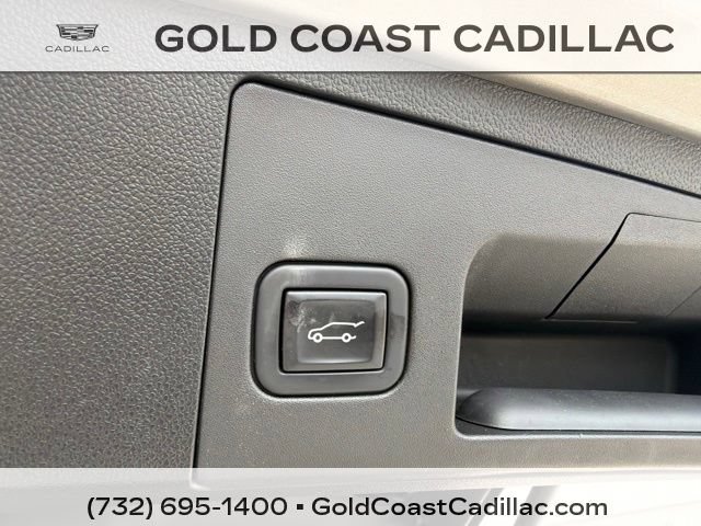 Certified 2023 Cadillac XT4 Luxury w/ Cold Weather Package AWD/4WD image 14