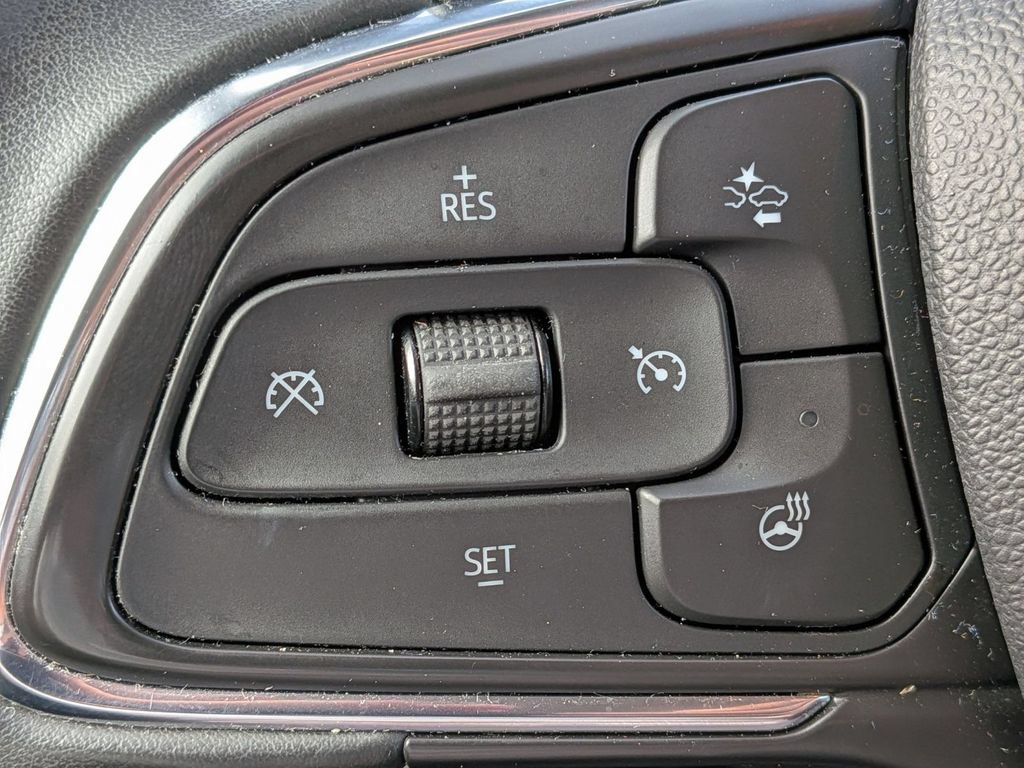 Used 2024 Buick Encore GX Avenir AWD/4WD image 17