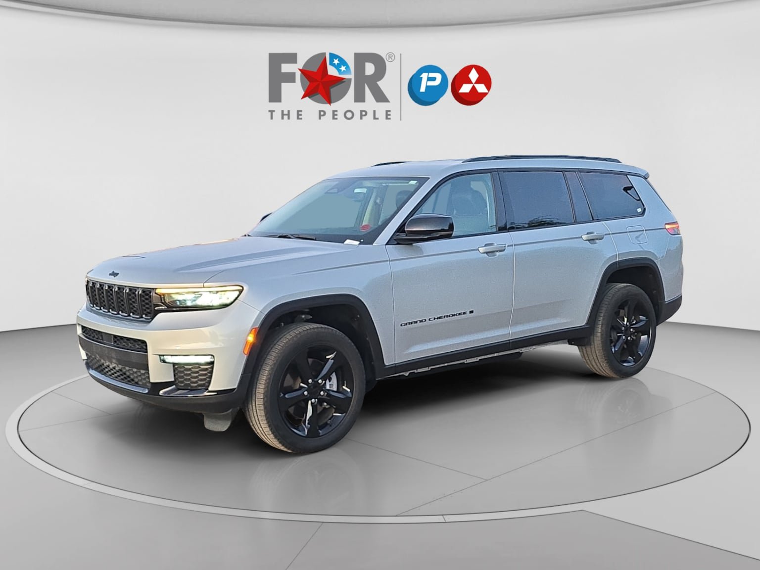 Used 2023 Jeep Grand Cherokee L Limited w/ Black Appearance Package AWD/4WD image 2