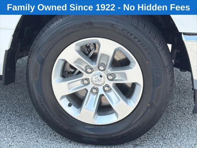Certified 2024 RAM 1500 Laramie RWD image 12