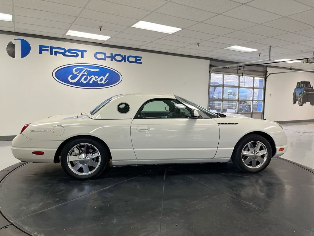 Used 2002 Ford Thunderbird RWD image 11