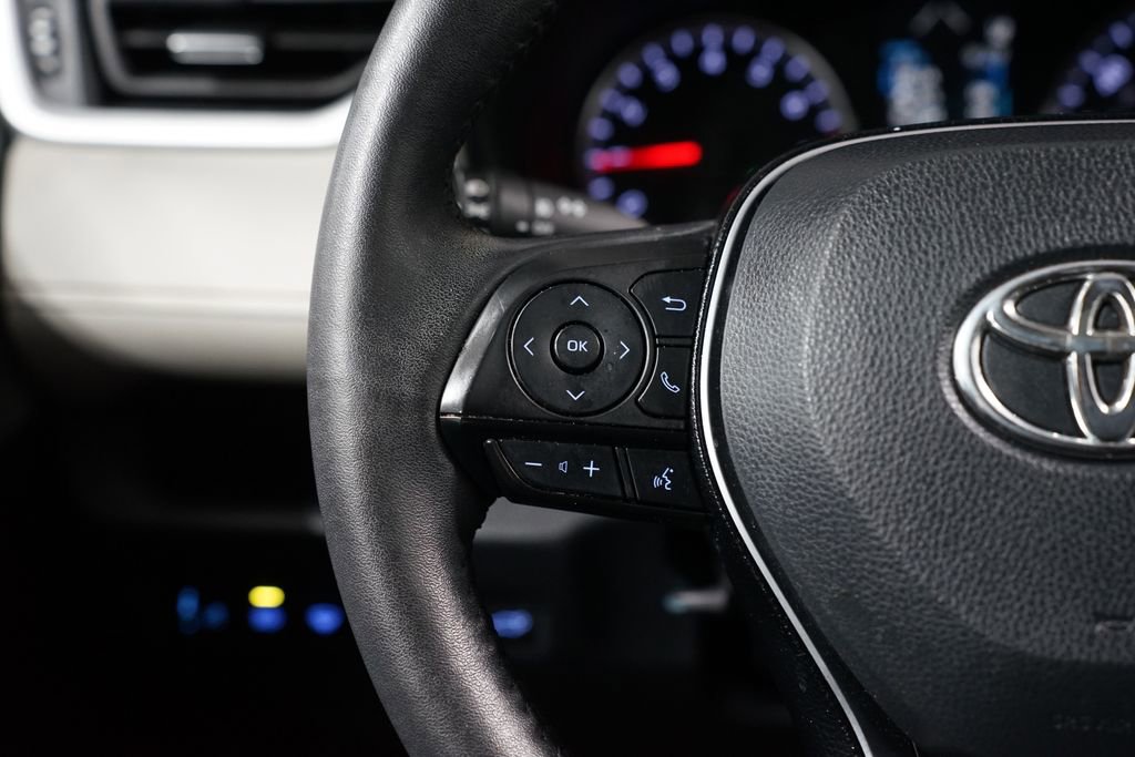 Certified 2021 Toyota RAV4 XLE Premium image 14