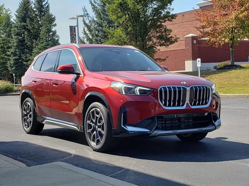 Used 2026 BMW X1 xDrive28i w/ Convenience Package image 3