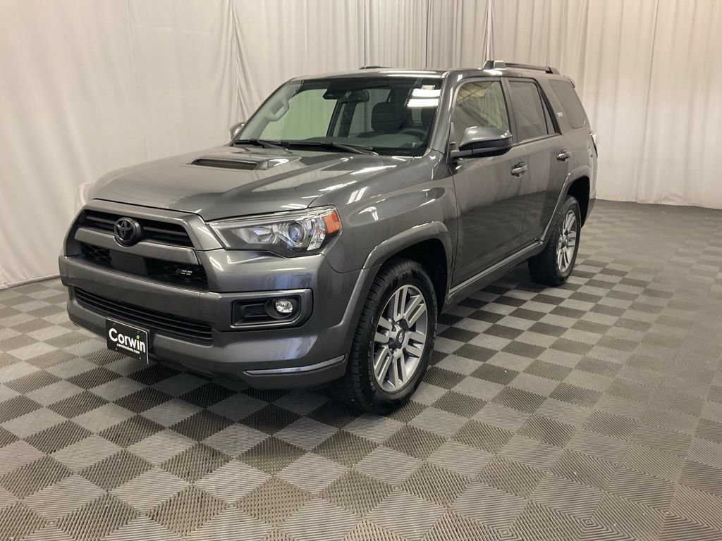 Used 2022 Toyota 4Runner TRD Sport AWD/4WD image 10