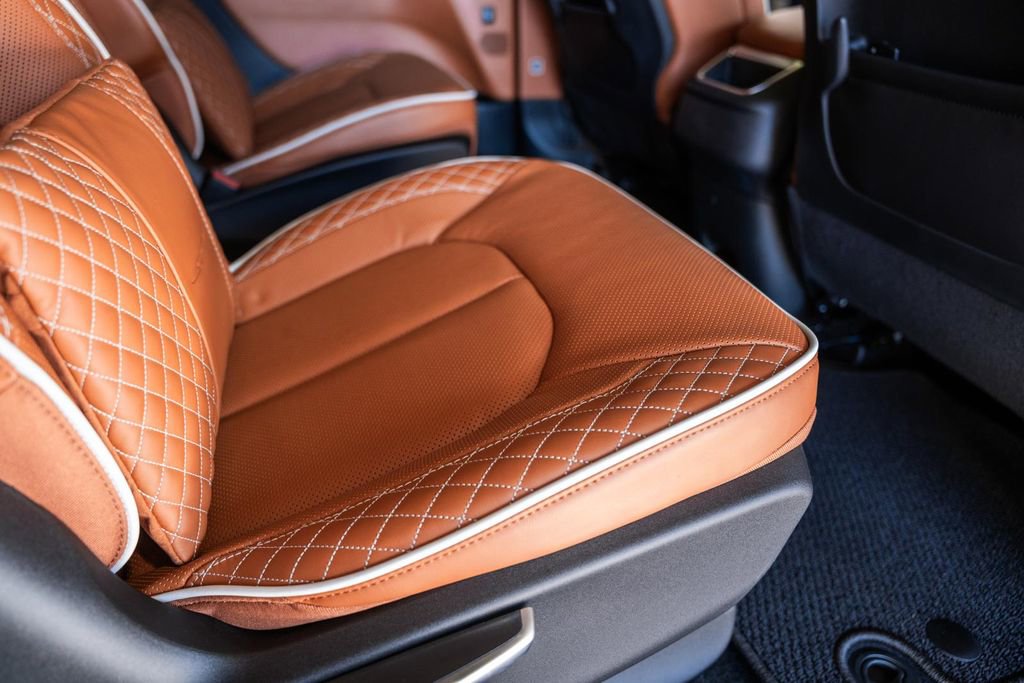 New 2026 Chrysler Pacifica Pinnacle image 33