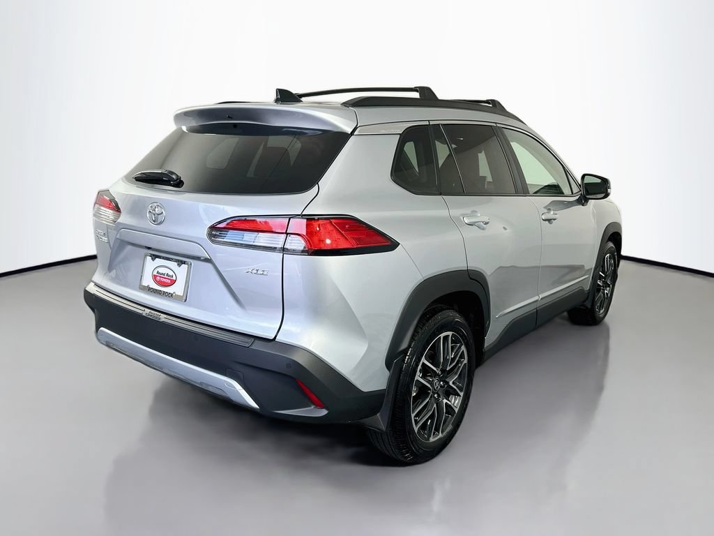 Certified 2026 Toyota Corolla Cross XLE w/ Convenience Package FWD image 5