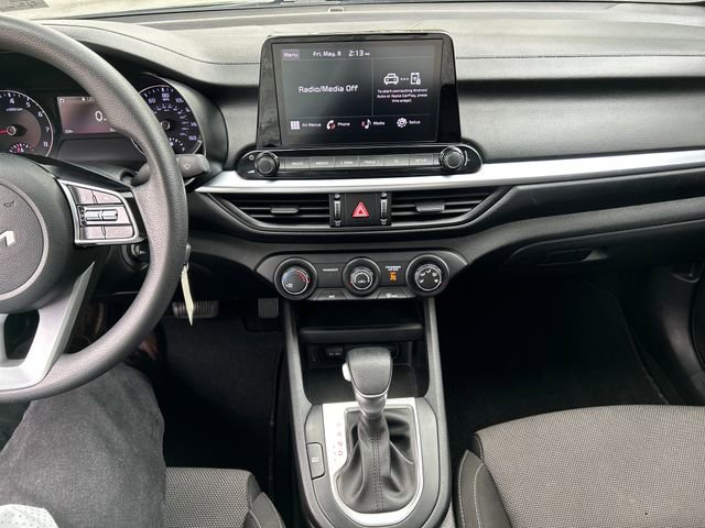 Used 2023 Kia Forte LXS w/ LXS Technology Package FWD image 18