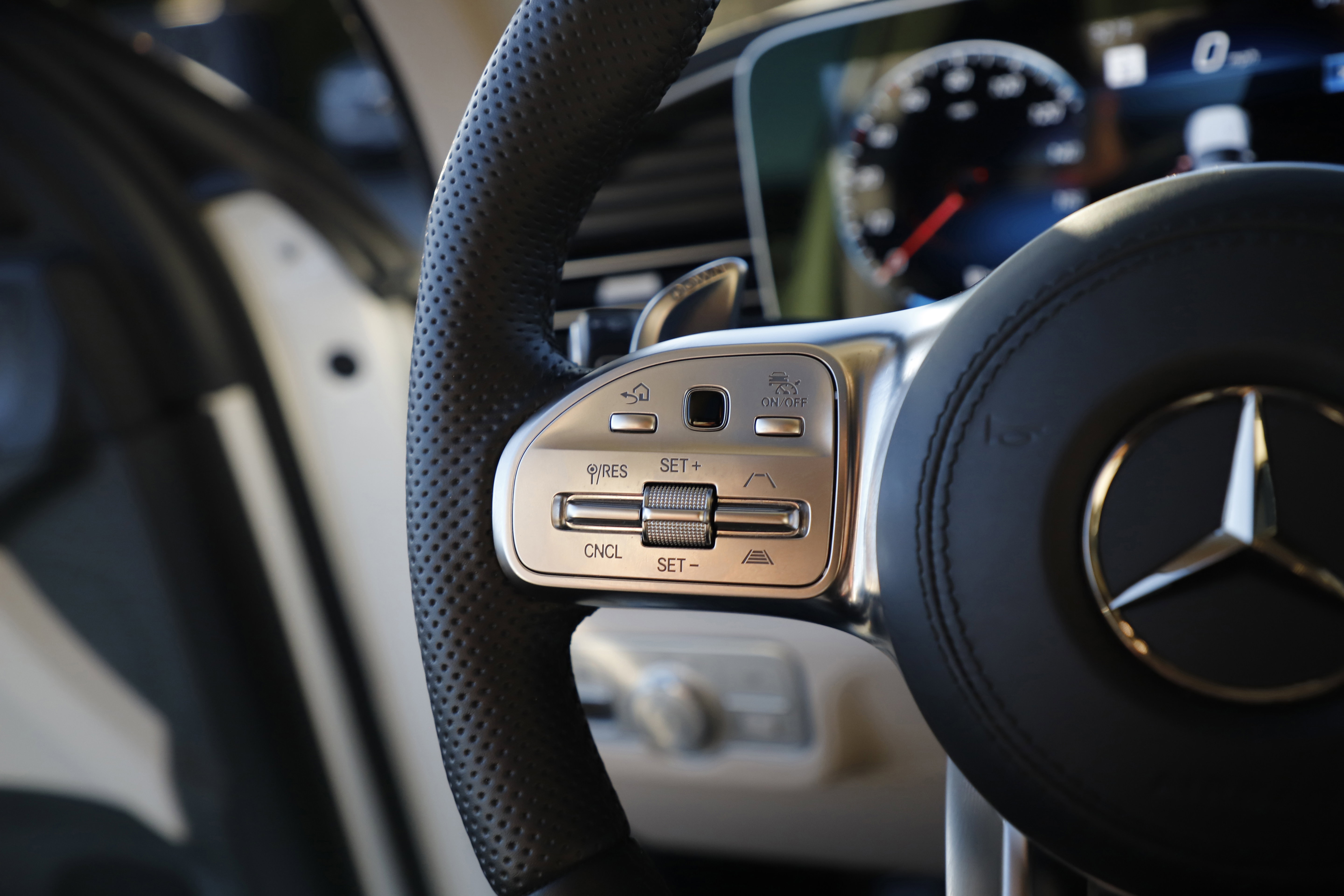 Used 2023 Mercedes-Benz GLE 53 AMG 4MATIC image 22