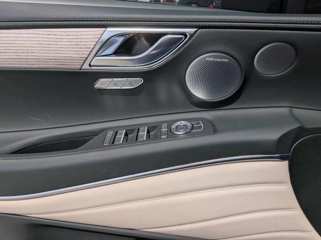 New 2026 Genesis GV80 3.5T Prestige AWD/4WD image 10
