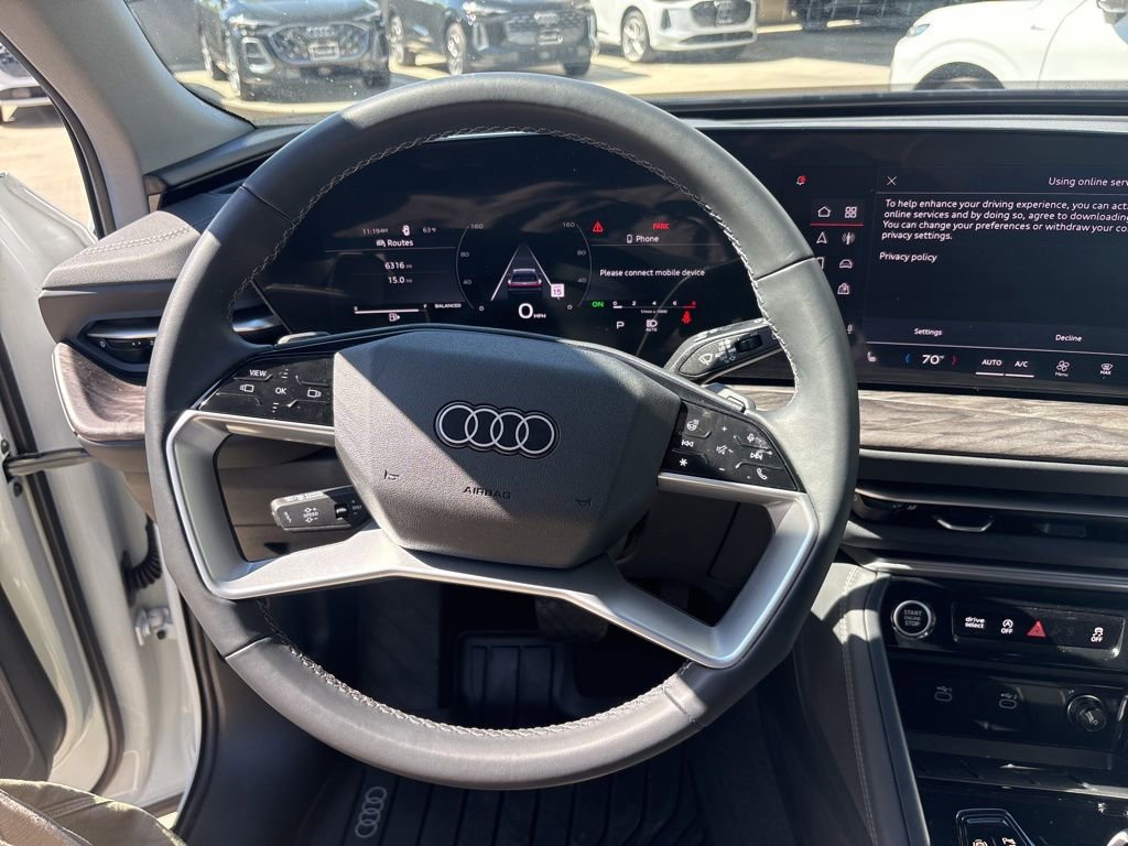 Used 2025 Audi Q5 Premium w/ Convenience Package image 20