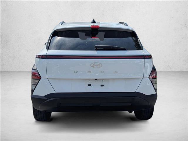 Used 2024 Hyundai Kona SEL w/ Convenience Package FWD image 6