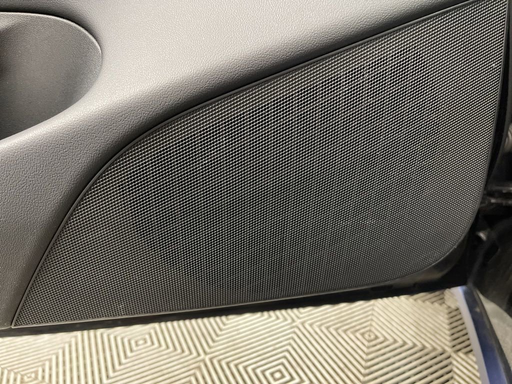 Used 2018 Tesla Model 3 Long Range image 20