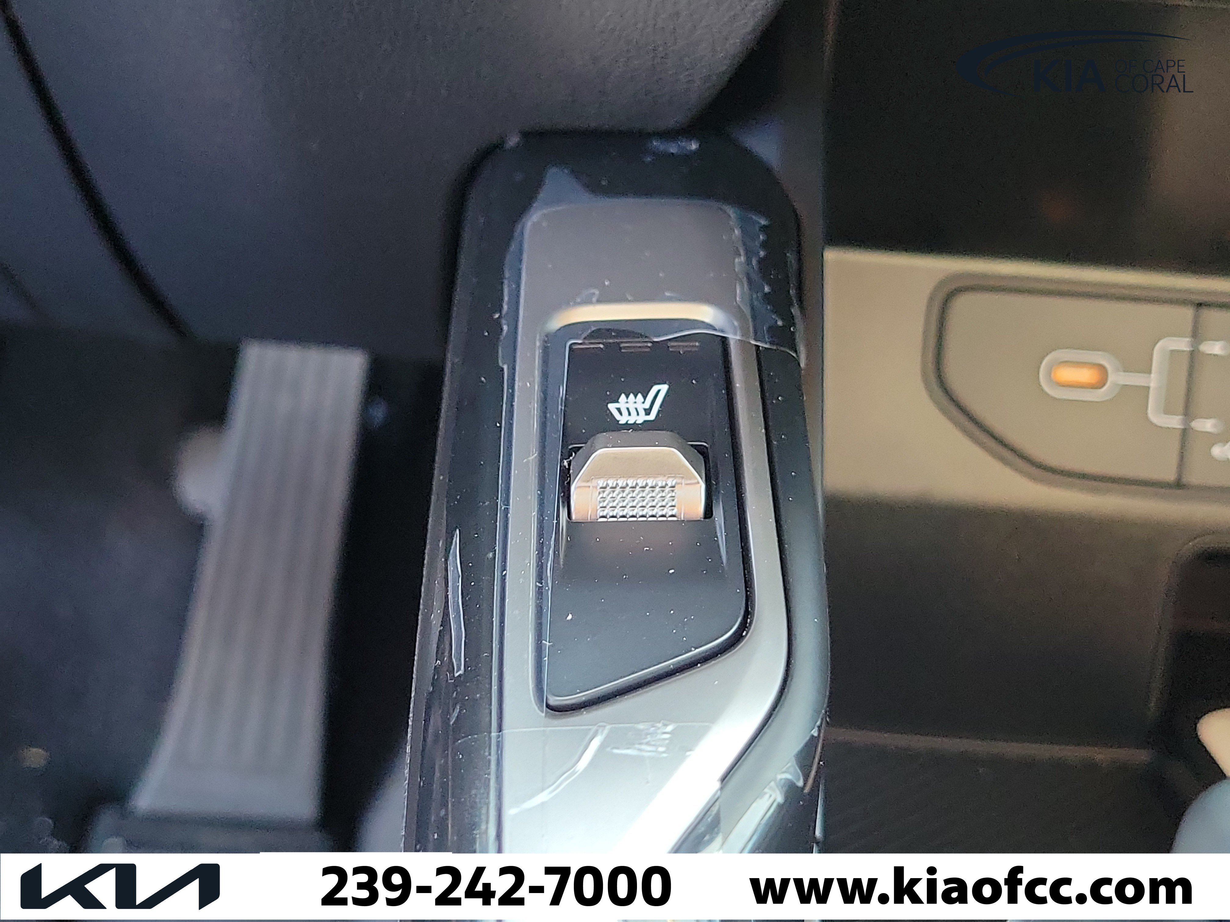 New 2026 Kia Sorento S w/ S Panoramic Sunroof Package FWD image 29