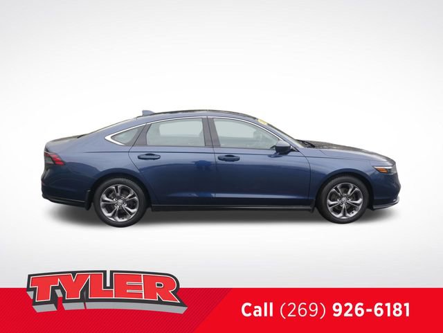 Used 2024 Honda Accord EX image 9