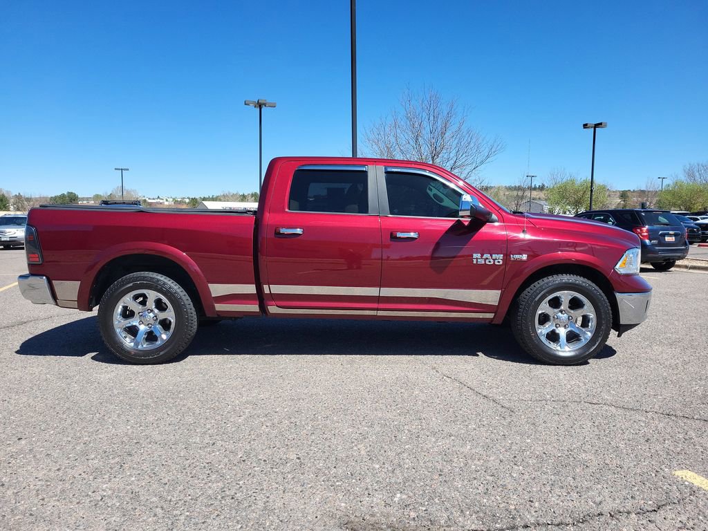 Used 2017 RAM 1500 Laramie AWD/4WD image 2