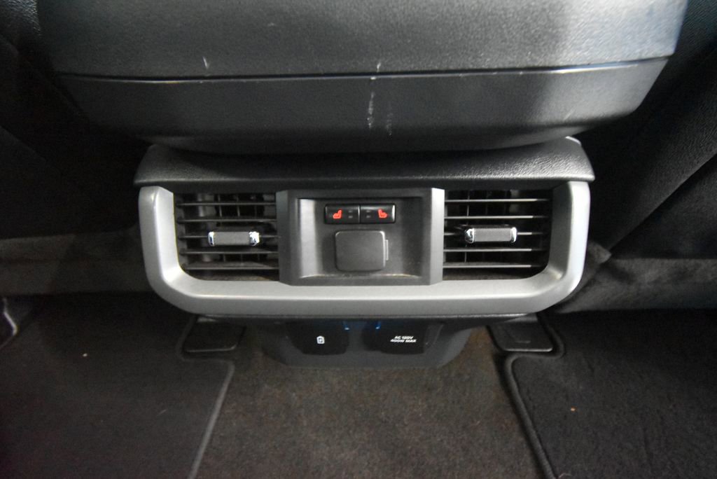 Used 2022 Ford F150 Lariat w/ Equipment Group 502A High AWD/4WD image 32