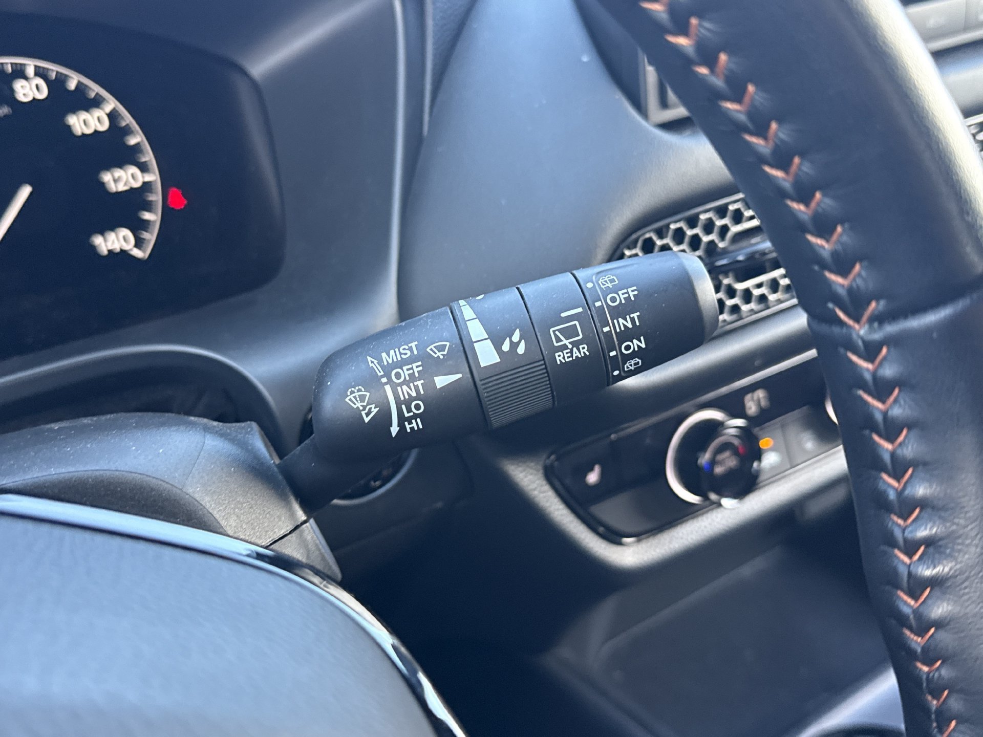 Used 2025 Honda HR-V Sport image 13