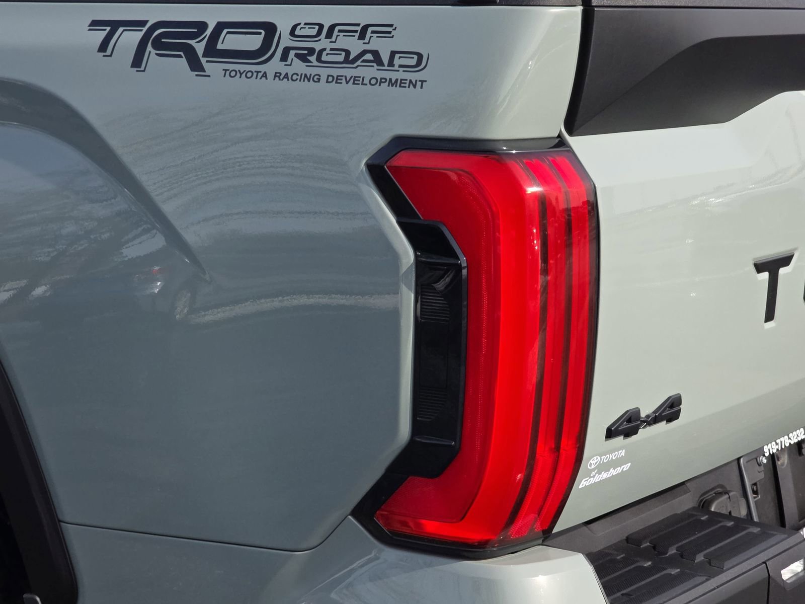 Used 2024 Toyota Tundra SR5 w/ SR5 Convenience Package image 32