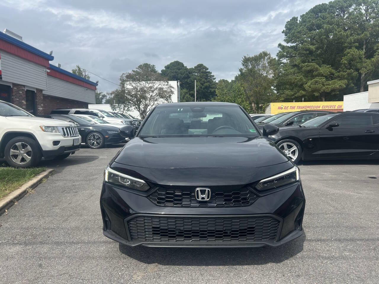 Used 2025 Honda Civic Sport image 2