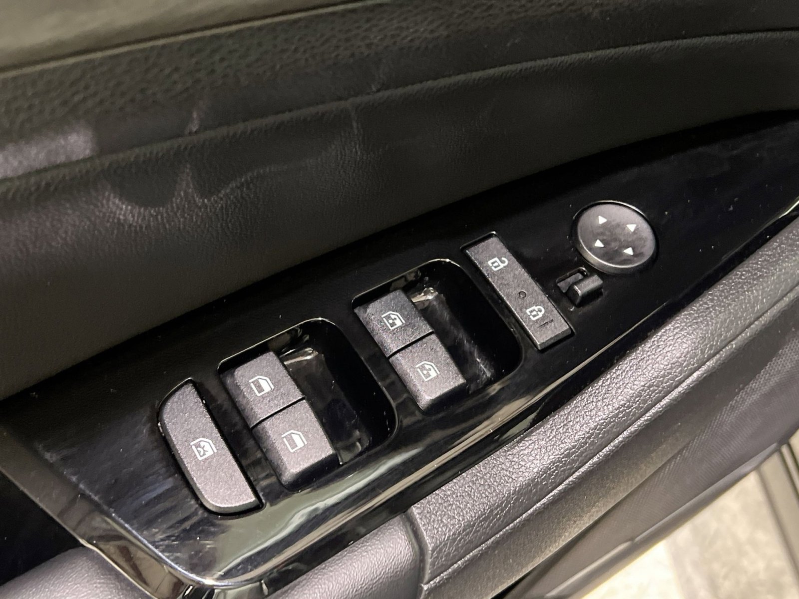 Used 2023 Kia Sportage X-Line w/ X-Line Premium Package image 32