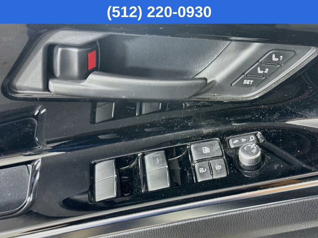 Certified 2023 Subaru Solterra AWD image 22