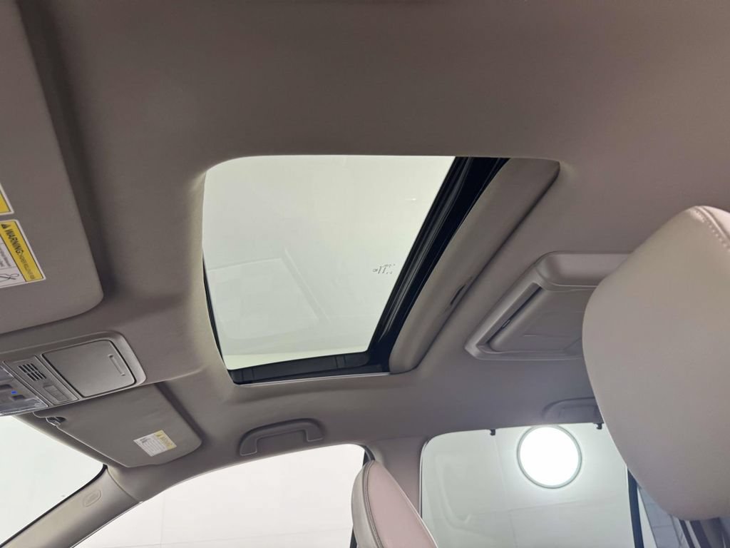 Used 2017 Honda Pilot Touring image 31