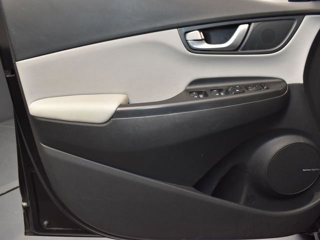 Used 2022 Hyundai Kona Limited image 16