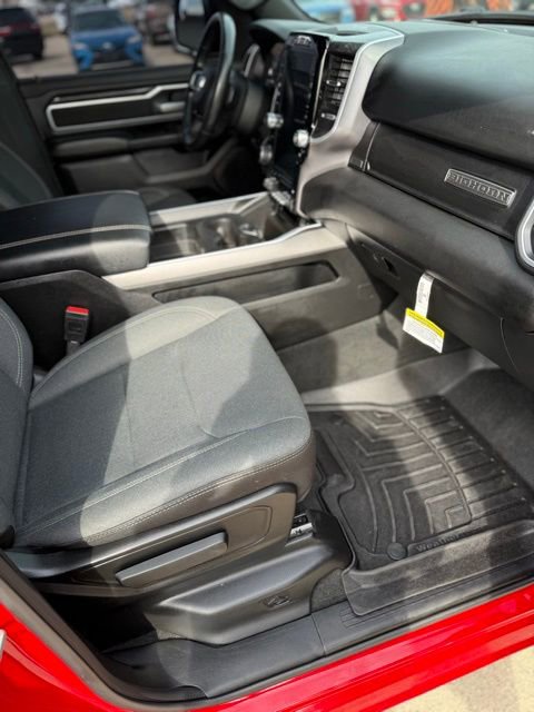 Used 2023 RAM 1500 Big Horn AWD/4WD image 15