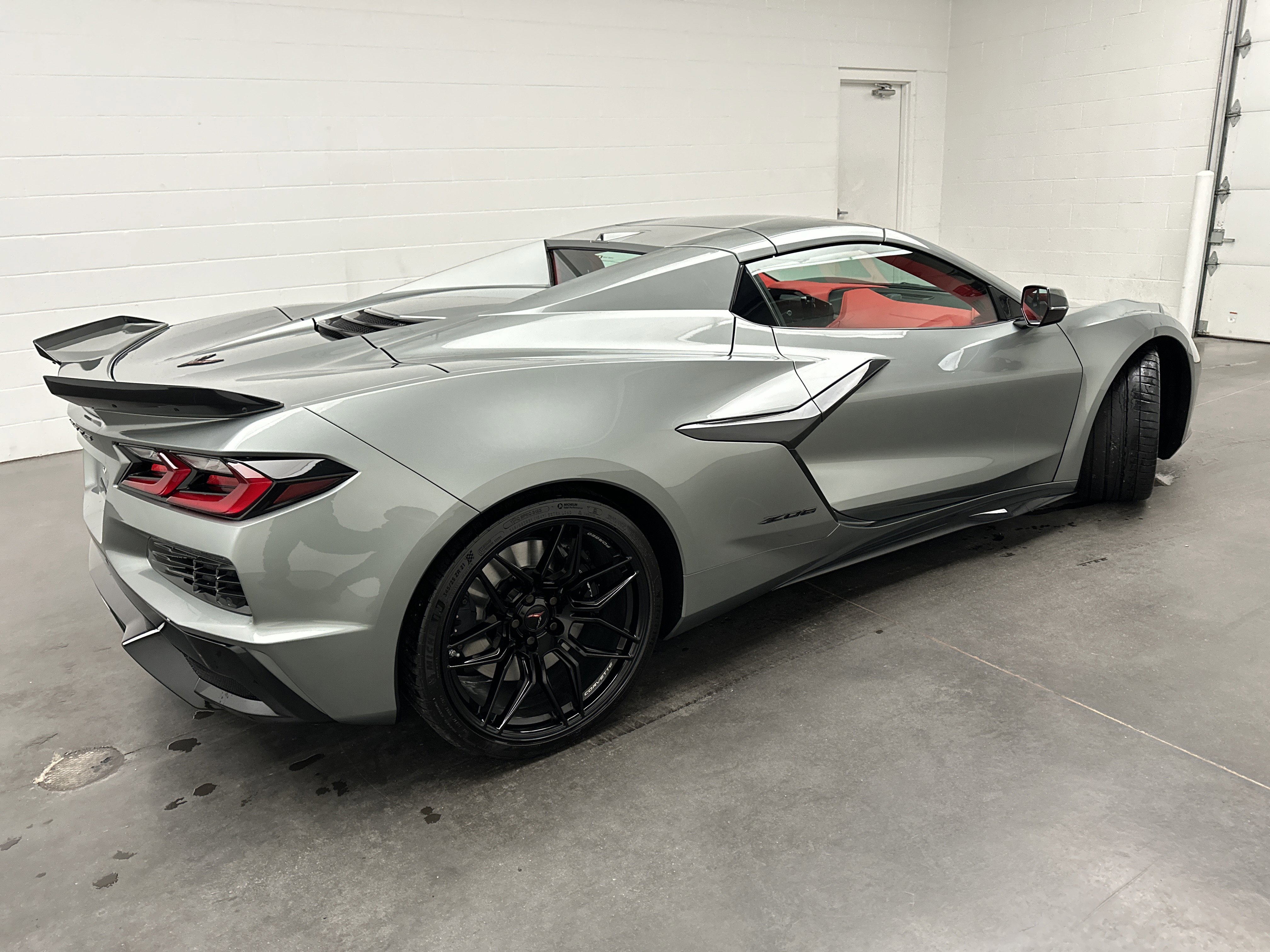 Used 2023 Chevrolet Corvette Z06 w/ Battery Protection Package image 9