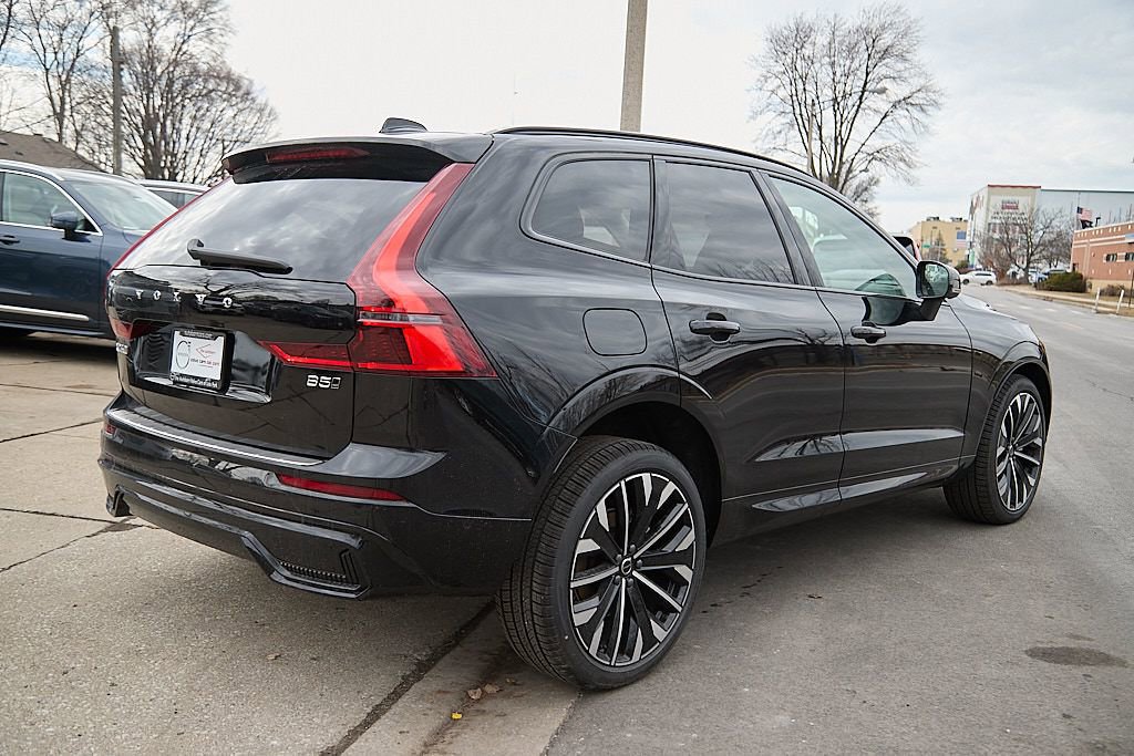 New 2026 Volvo XC60 B5 Ultra w/ Protection Package Premier image 7