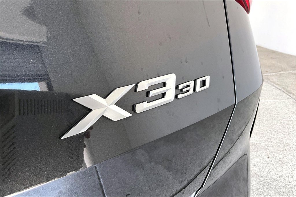 Used 2025 BMW X3 xDrive30i AWD/4WD image 38