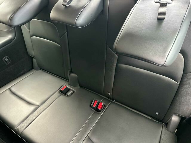 Used 2023 Nissan Pathfinder SL image 18