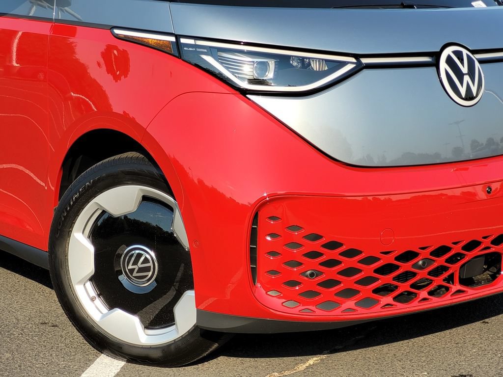 New 2025 Volkswagen ID. Buzz Pro S Plus RWD image 3