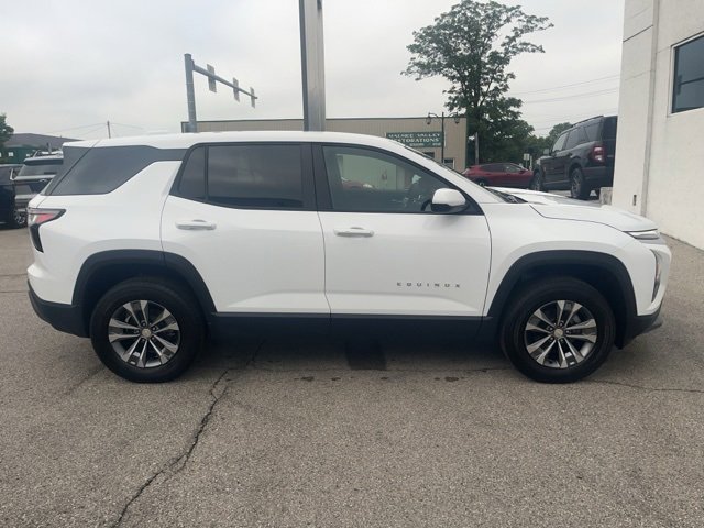 New 2026 Chevrolet Equinox LT w/ Convenience Package II image 6