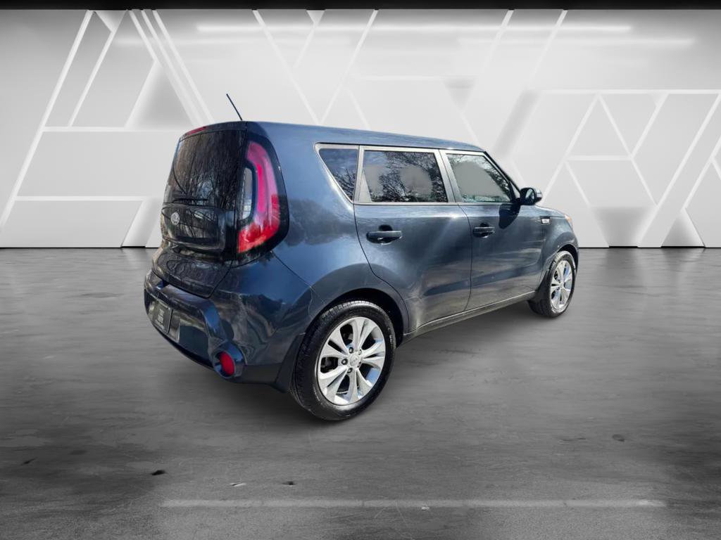 Used 2016 Kia Soul ! FWD image 8