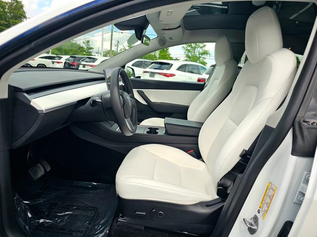 Used 2022 Tesla Model Y Long Range AWD/4WD image 17