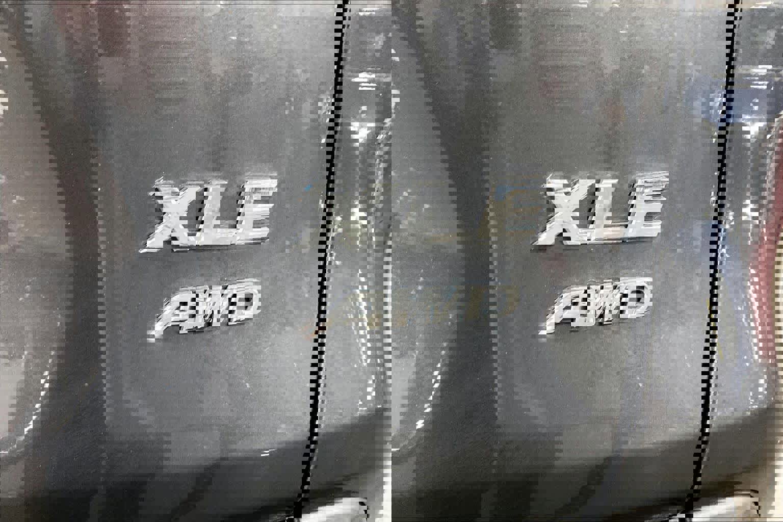 Used 2025 Toyota RAV4 XLE AWD/4WD image 10