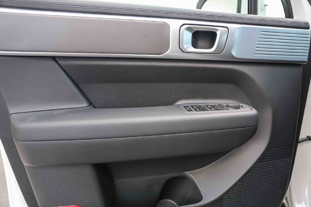 New 2026 Hyundai Santa Fe SE FWD image 22