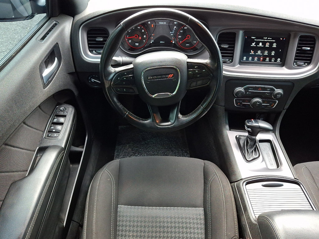 Used 2022 Dodge Charger SXT w/ Blacktop Package RWD image 20