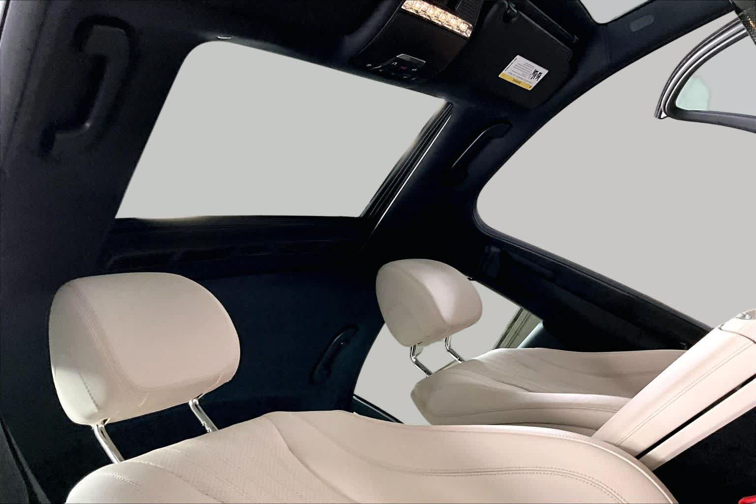 Certified 2017 Mercedes-Benz E 300 4MATIC image 14