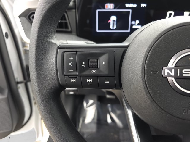 Used 2026 Nissan Kicks S FWD image 17