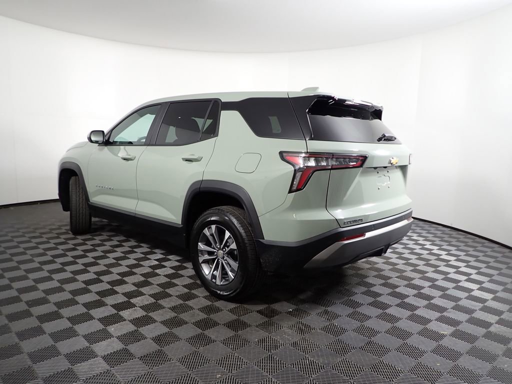 Used 2026 Chevrolet Equinox LT image 11