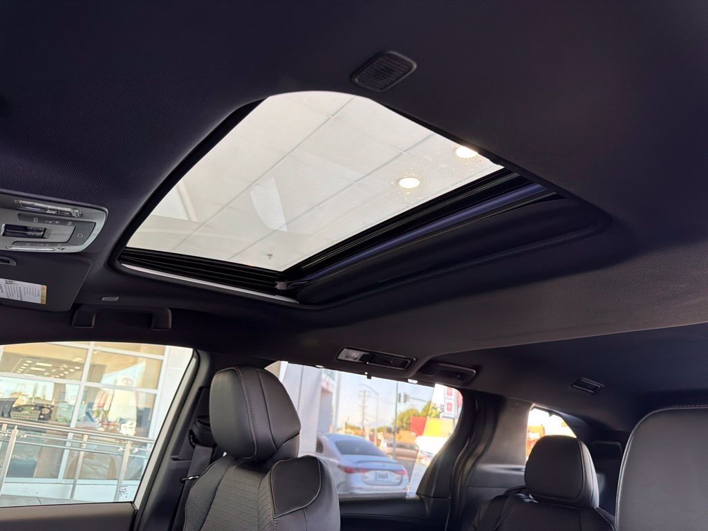 New 2026 Toyota Sienna XLE Woodland Edition AWD/4WD image 19
