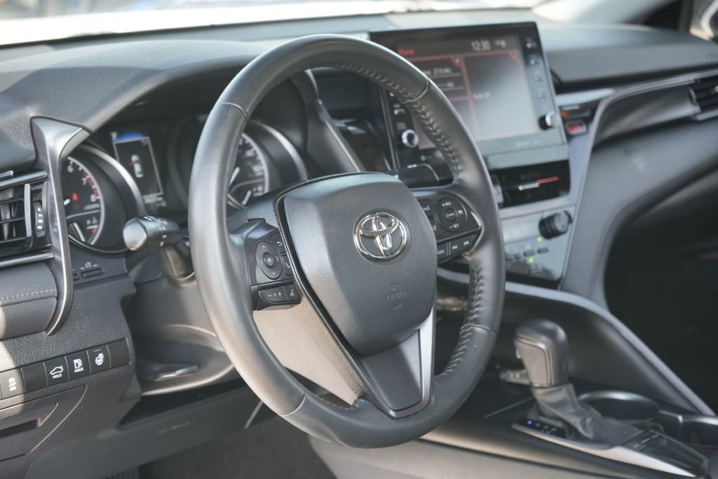 Used 2023 Toyota Camry SE w/ Cold Weather Package image 23