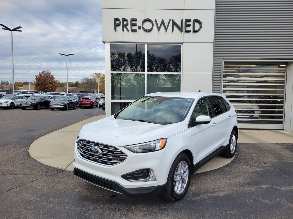 Used 2022 Ford Edge SEL w/ Convenience Package