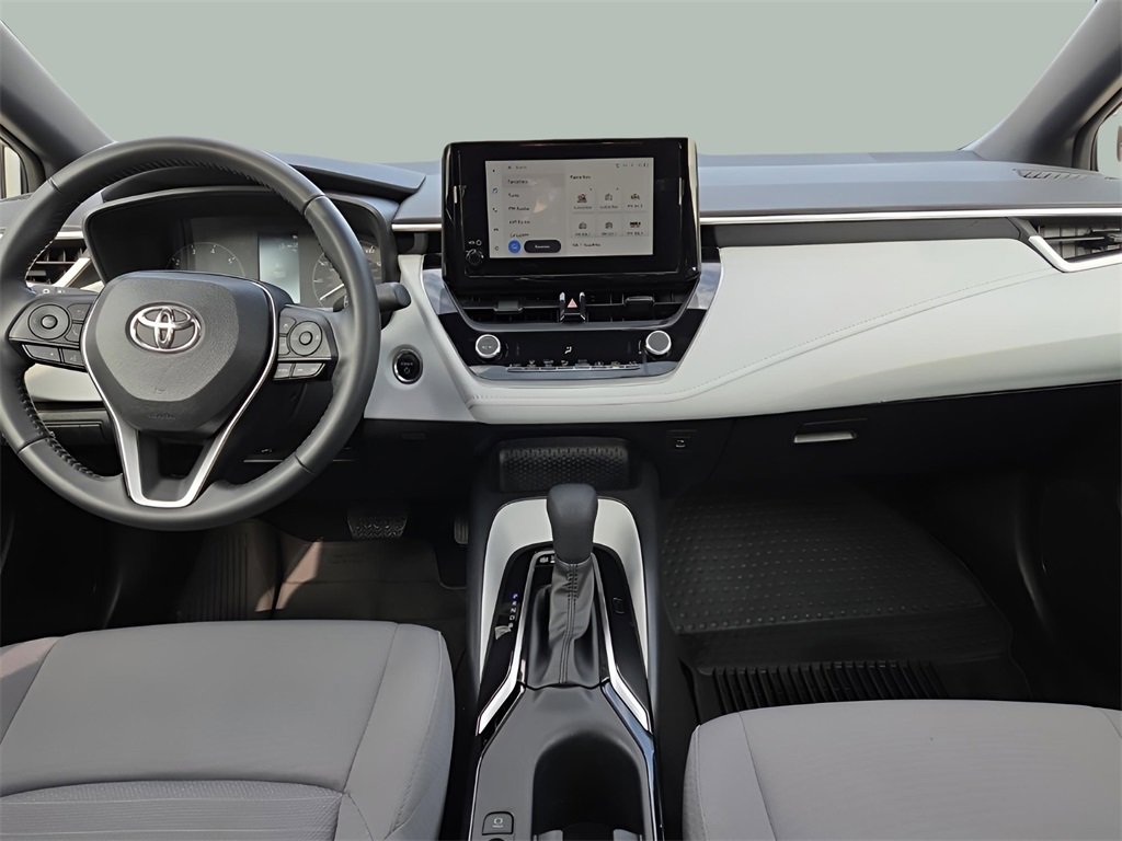 Used 2023 Toyota Corolla SE w/ SE Package image 13