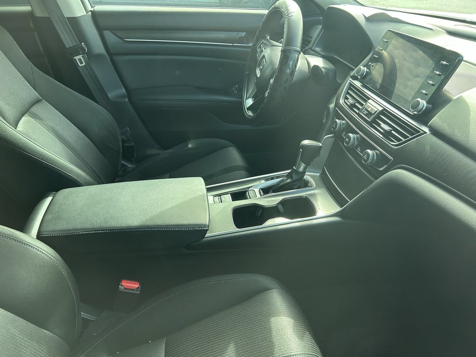 Used 2019 Honda Accord EX image 11